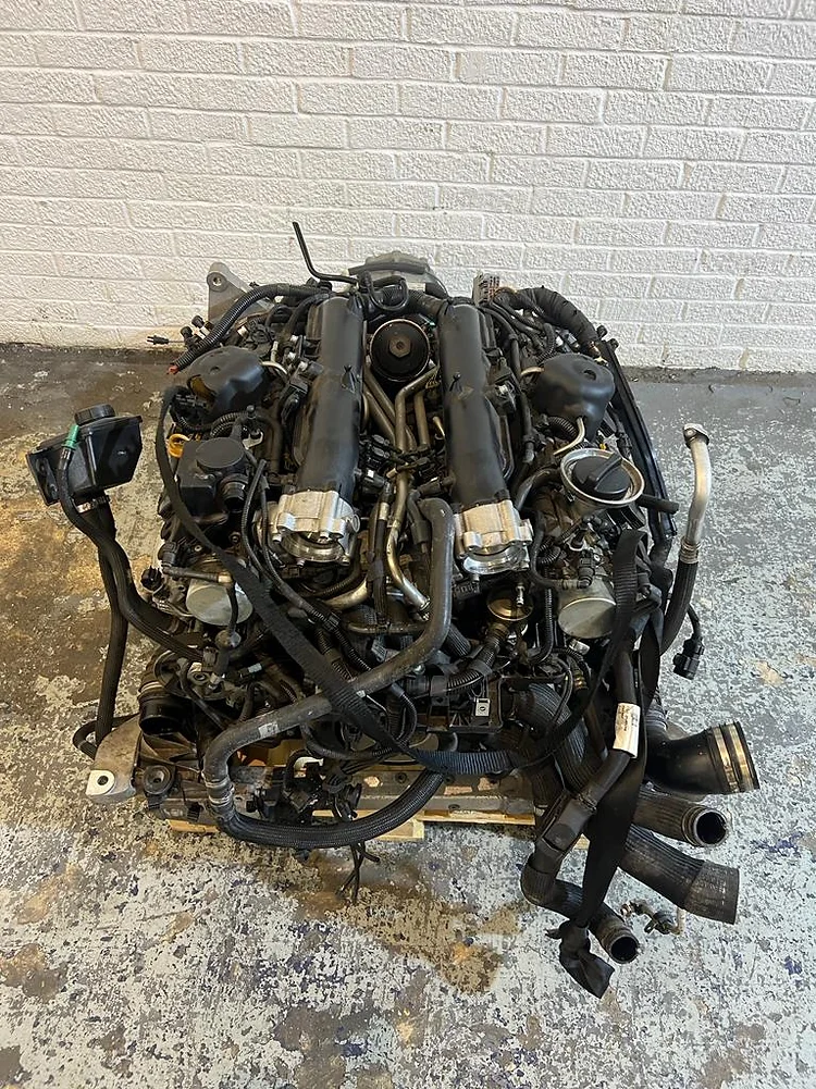 Maserati Quattroporte GTS Levante F154A M156 3.8L v8 580 complete engine