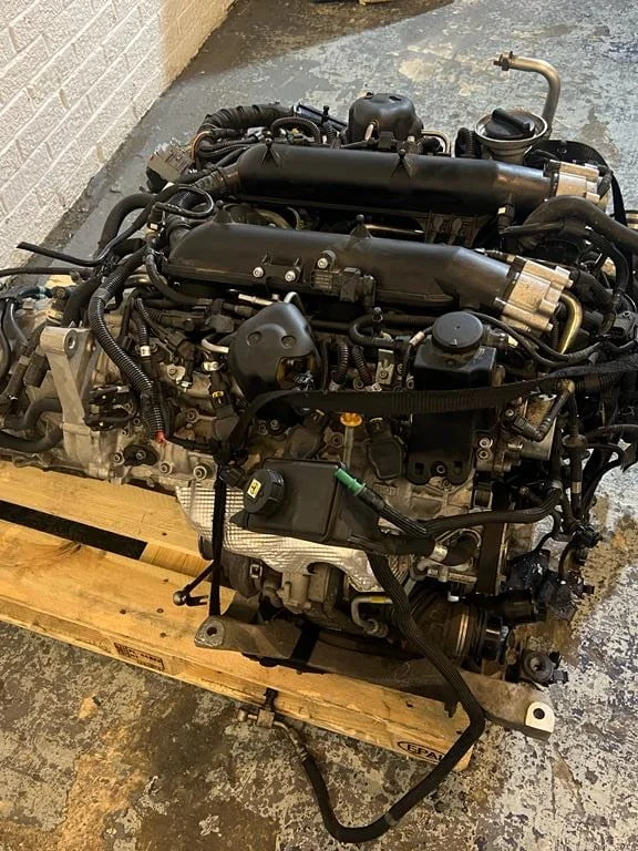 Maserati Quattroporte GTS Levante F154A M156 3.8L v8 580 complete engine