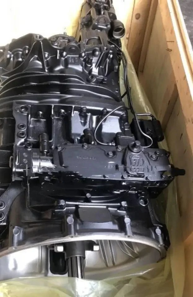 Gearbox assembly WG9725220536 Z F 12TX2621TD Transmission